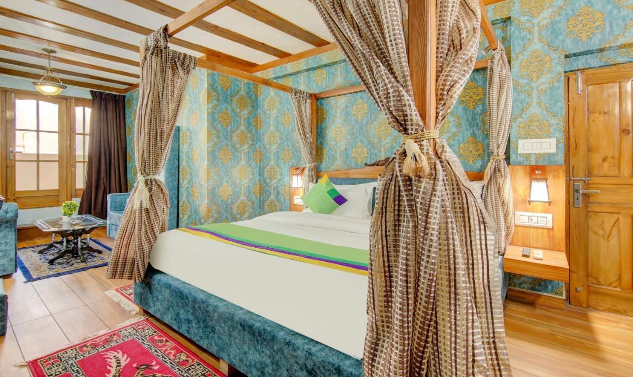 The Alpine Villa Mcleodganj МакЛеод Ганж Екстериор снимка